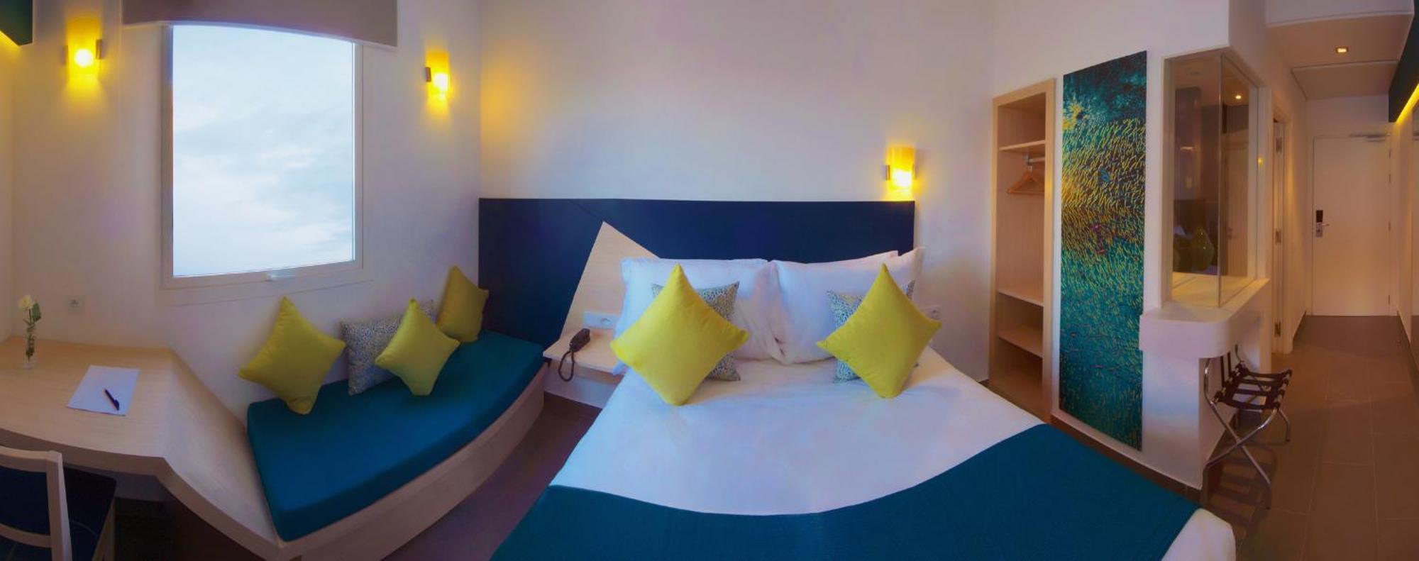 Relax Hotel Oujda Esterno foto